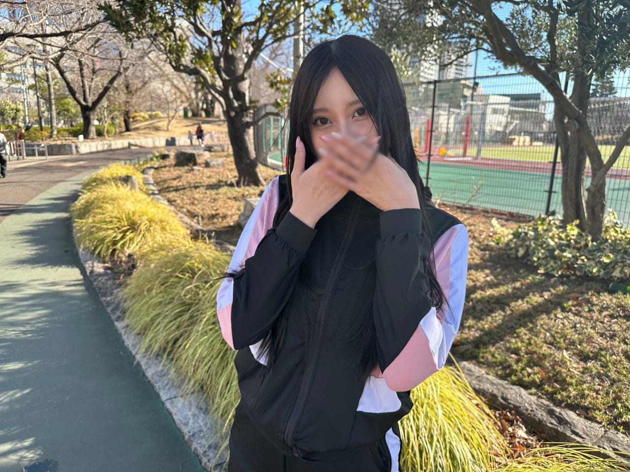 水泳で鍛えたカルバンクライン美女│下着のまま名器に中出し